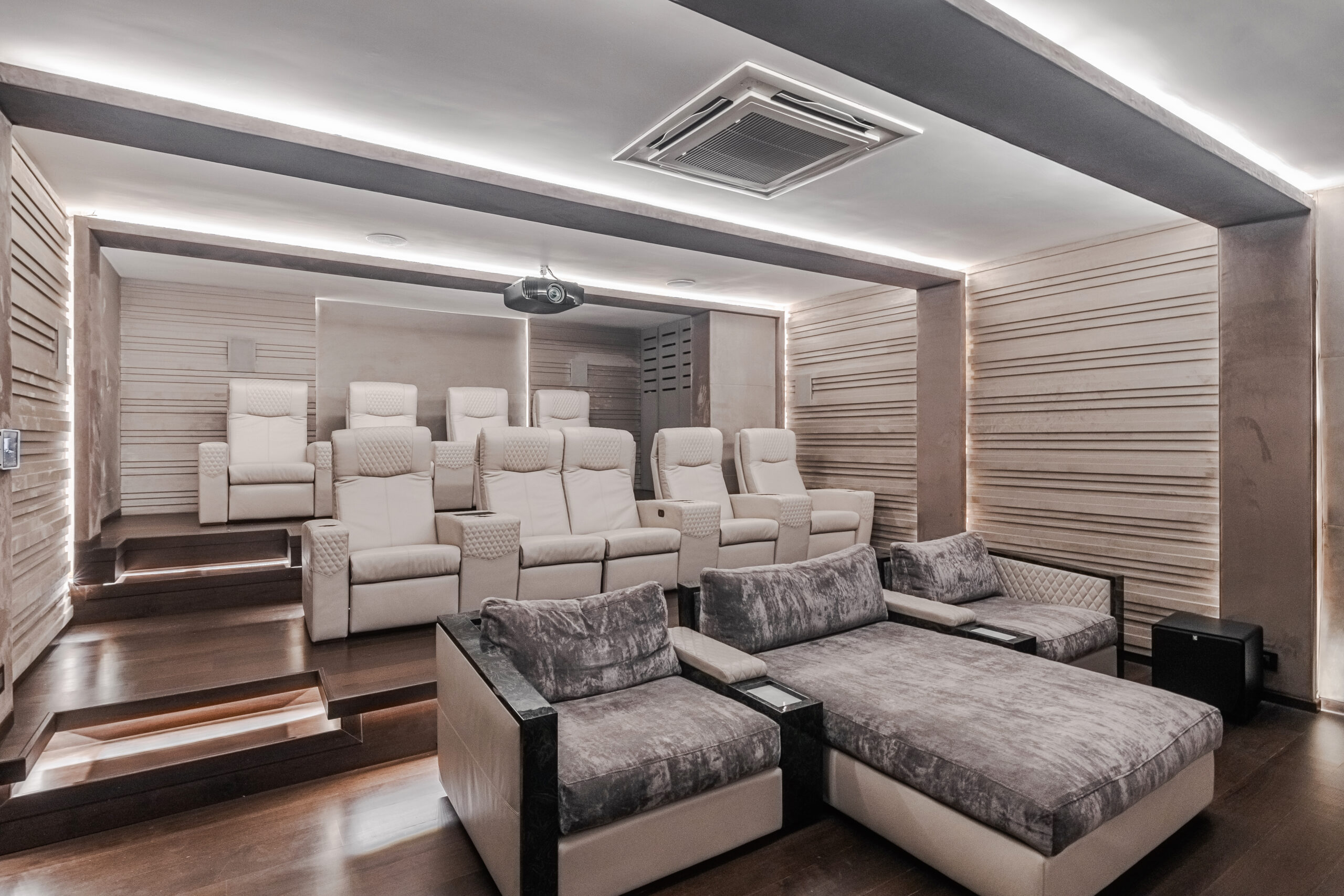 8 home theatre